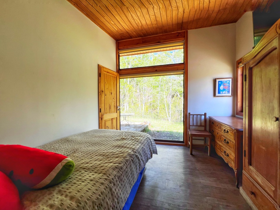 VENTA | Casa 4D3B con Cabaña 2D1B  | Km. 8,5 camino Pucon Villarrica
