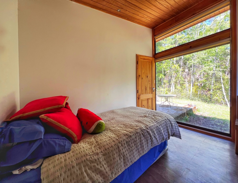 VENTA | Casa 4D3B con Cabaña 2D1B  | Km. 8,5 camino Pucon Villarrica