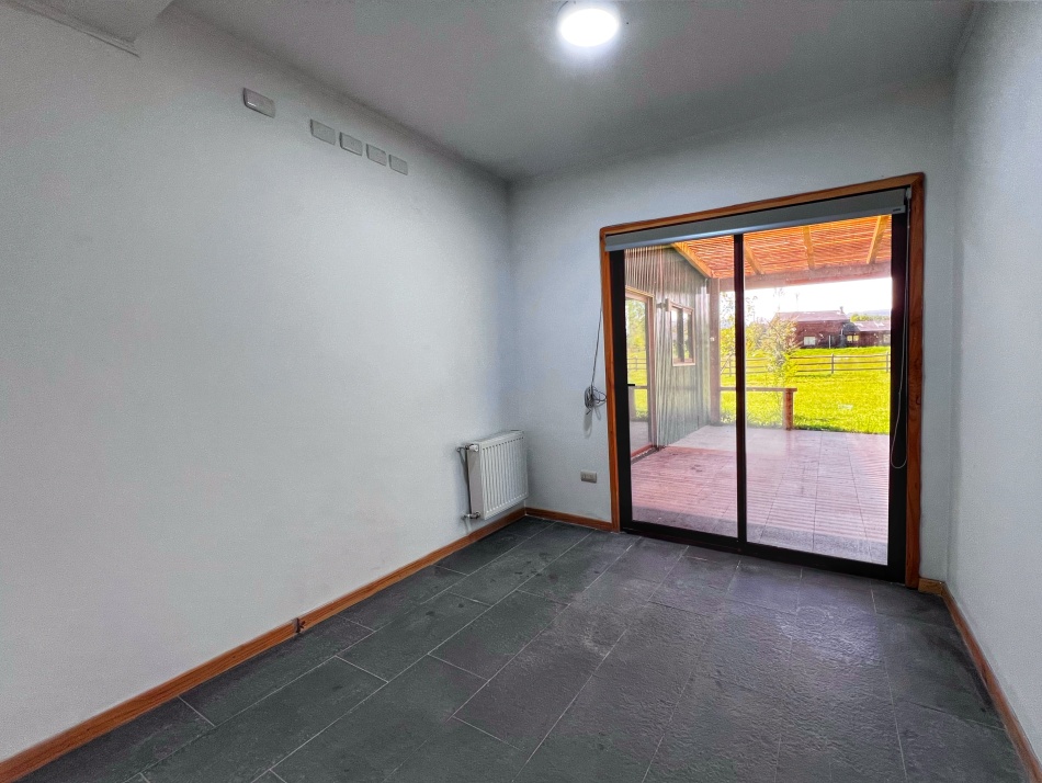 VENTA | Casa 4D3B con Cabaña 2D1B  | Km. 8,5 camino Pucon Villarrica